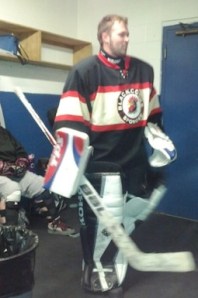 Yes.  I am both a hockey and spongee goalie.  Fear the man between the pipes